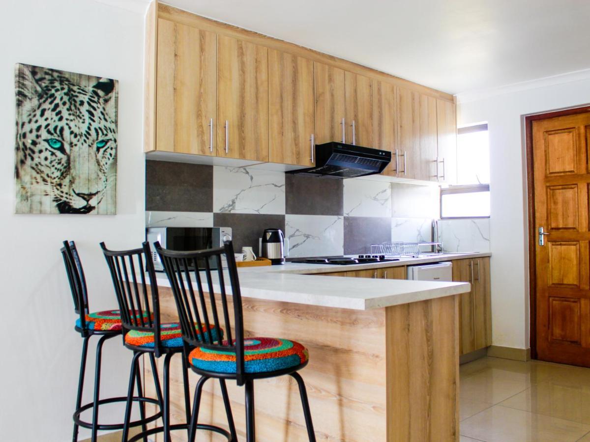 Proleefic House On Florence Homestay Bellville
