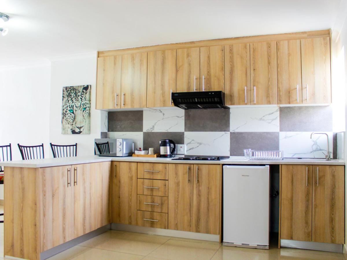 Proleefic House On Florence Homestay Bellville
